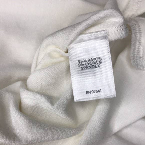 NEW J. Jill Wearever Layering Tank in White Size Medium - Picture 8 of 8